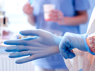 The promotion and application of nitrile gloves in the medical industry